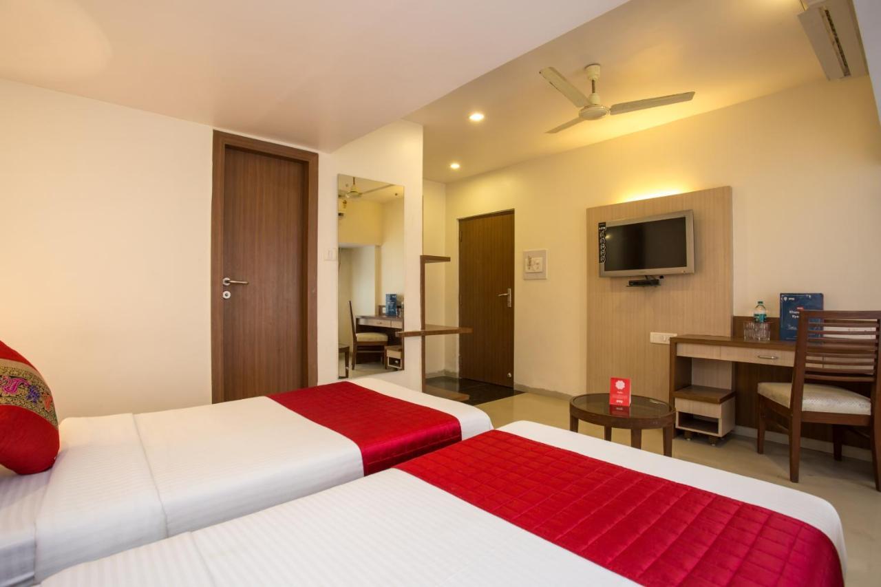 Oyo 2026 Hotel Aishwarya Residency Nová Bombaj Exteriér fotografie